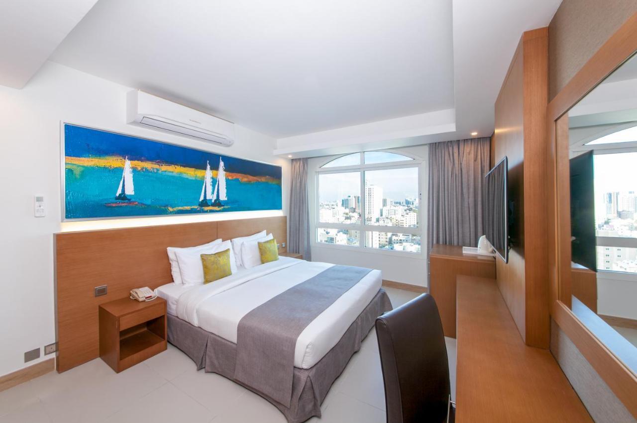 รามาดา บาย วินด์แฮม บีช โฮเต็ล อาจิมาน Hotel อัจมาน ภายนอก รูปภาพ